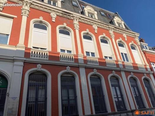 Espace bureau à vendre 110 000 € 141 m² de bureaux Anseele-Centre-Nations Unies-Crouy-Esperence Roubaix 59100