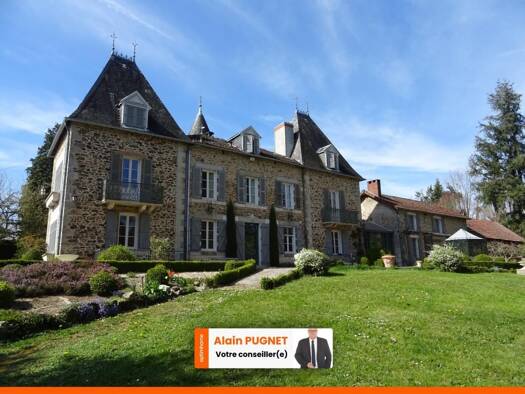 Demeure à vendre 750 000 € 11 pièces 5 chambres 280 m² 17 862 m² de terrain Nexon 87800