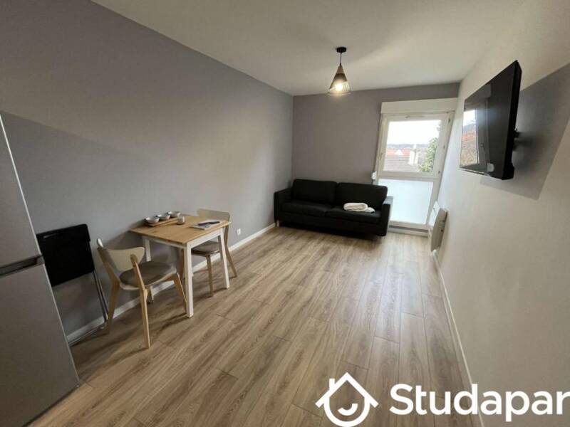 Maison à louer, 35m², CERGY