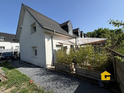 Maison à vendre 327 600 € 5 pièces 3 chambres 92 m² Kembs 68680