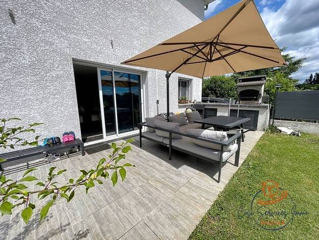 Maison à vendre 695 000 € 5 pièces 4 chambres 120 m² 553 m² de terrain Peron 01630
