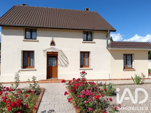Maison à vendre 220 000 € 6 pièces 4 chambres 145,8 m² 1 510 m² de terrain Amfreville-sur-Iton 27400