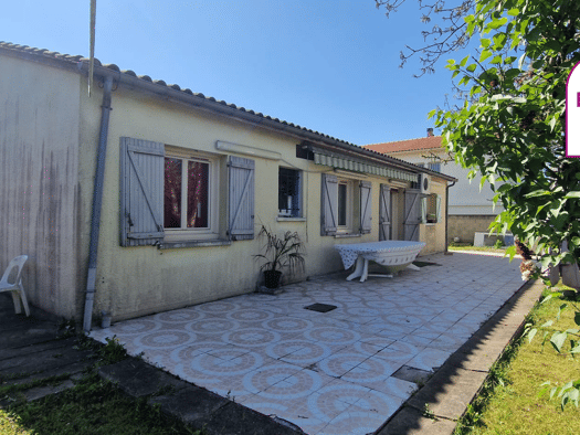 Maison de plain-pied à vendre 190 000 € 6 pièces 4 chambres 103 m² 1 000 m² de terrain Toutifaut Bergerac 24100