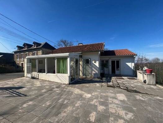 Maison de plain-pied à vendre 122 900 € 3 pièces 2 chambres 47 m² 310 m² de terrain Mauvezin 65130