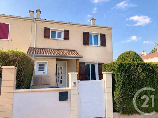 Maison à vendre 316 000 € 4 pièces 3 chambres 76,7 m² 240 m² de terrain Ézanville 95460