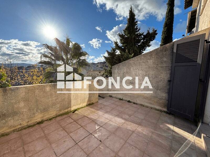 Maison à louer, 43m², BORMES LES MIMOSAS