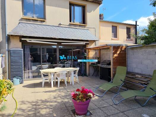 Maison à vendre 249 100 € 6 pièces 4 chambres 124,45 m² 134 m² de terrain Beuzeville 27210