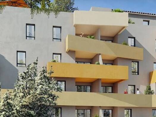 Appartement à louer 1 083 € 3 pièces 2 chambres 70,4 m² Étage 2/5 Centre Ancien Istres 13800