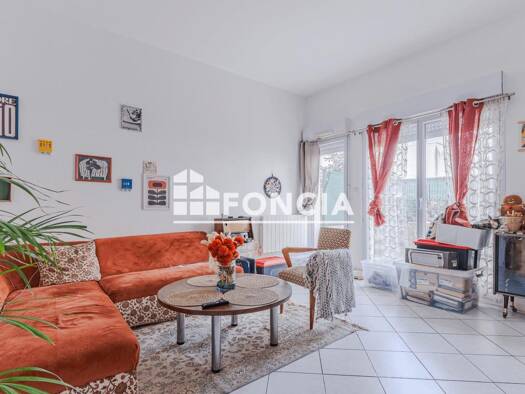 Appartement à vendre 155 000 € 2 pièces 1 chambre 45 m² RDC/4 Grammont Tours 37000