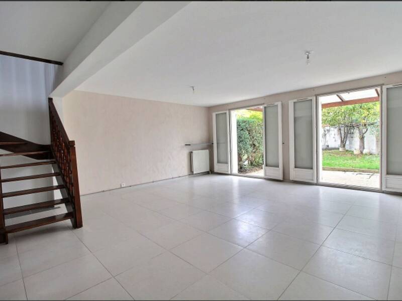 Maison à louer, 102m², MONTIGNY LE BRETONNEUX