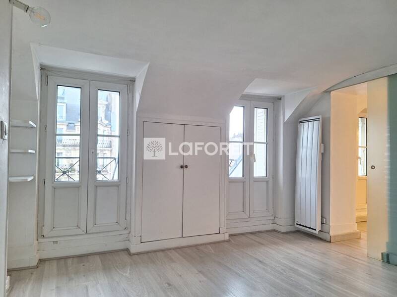 Maison à louer, 51m², PARIS 10E