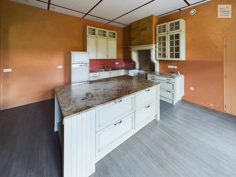 Maison à louer, 197m², BOURG DES COMPTES