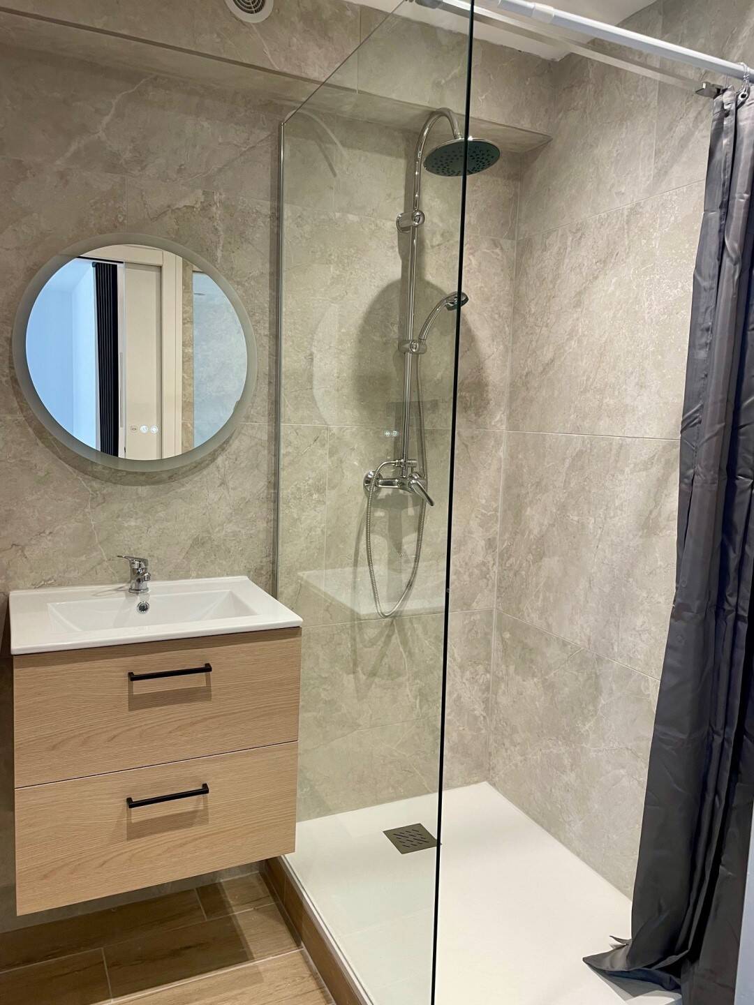 Maison à louer, 27m², HYERES