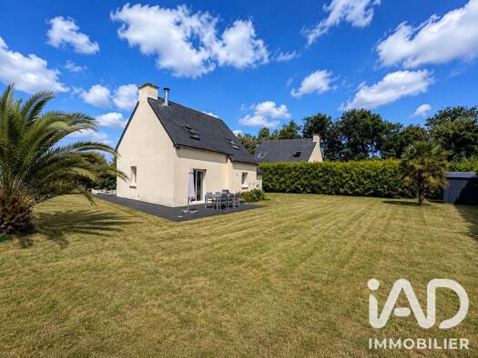 Maison à vendre 229 000 € 5 pièces 4 chambres 90 m² 744 m² de terrain Irvillac 29460