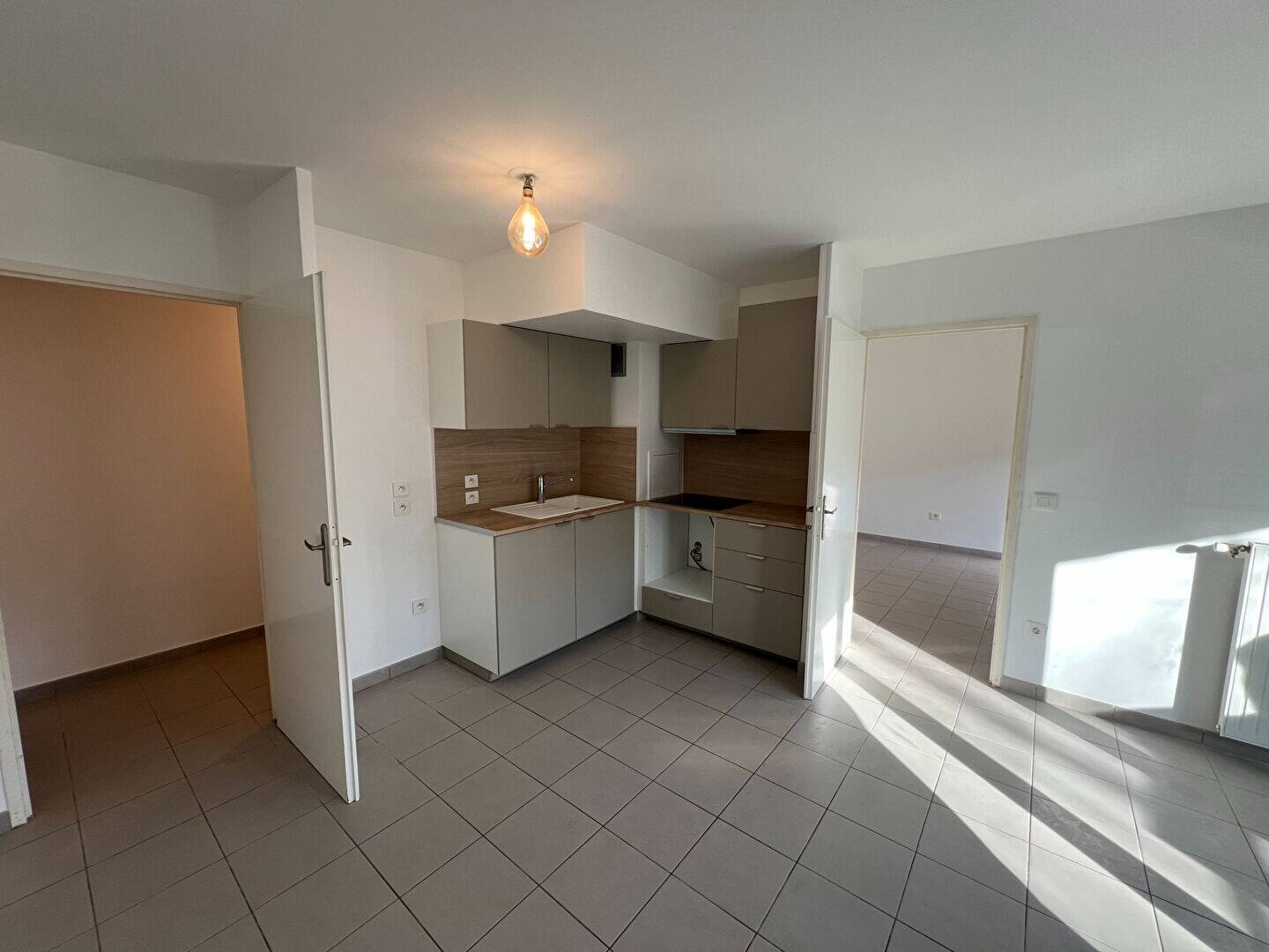 Maison à louer, 41m², NANTERRE