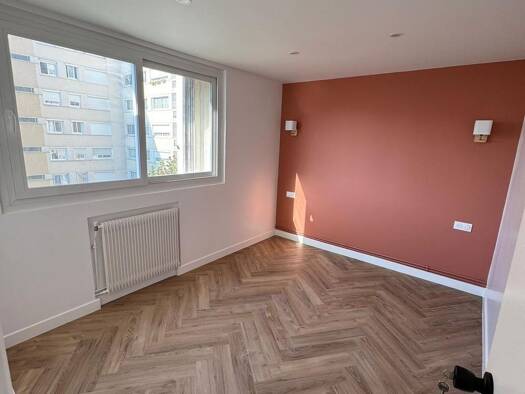 Appartement à louer 1 500 € 3 pièces 2 chambres 65 m² 3ème étage Joffre-Chemins des Bourdons  Gagny 93220