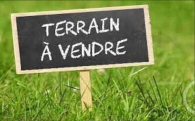Terrain constructible viabilisé à vendre 336 000 € 670 m² de terrain Beslon La Baule 44500