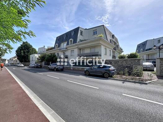 Duplex à vendre 265 000 € 3 pièces 2 chambres 94 m² 2ème étage L'Hermitage La Queue-en-Brie 94510