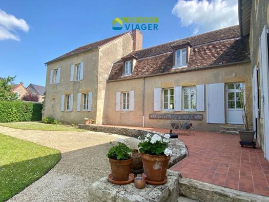 Maison en viager occupé Bouquet 72 650 € 14 pièces 5 chambres 418 m² Nevers 58000