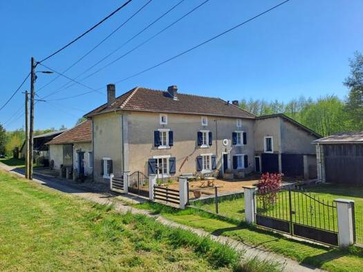 Maison à vendre 365 000 € 10 pièces 5 chambres 385 m² 4 951 m² de terrain Cléry-le-Grand 55110