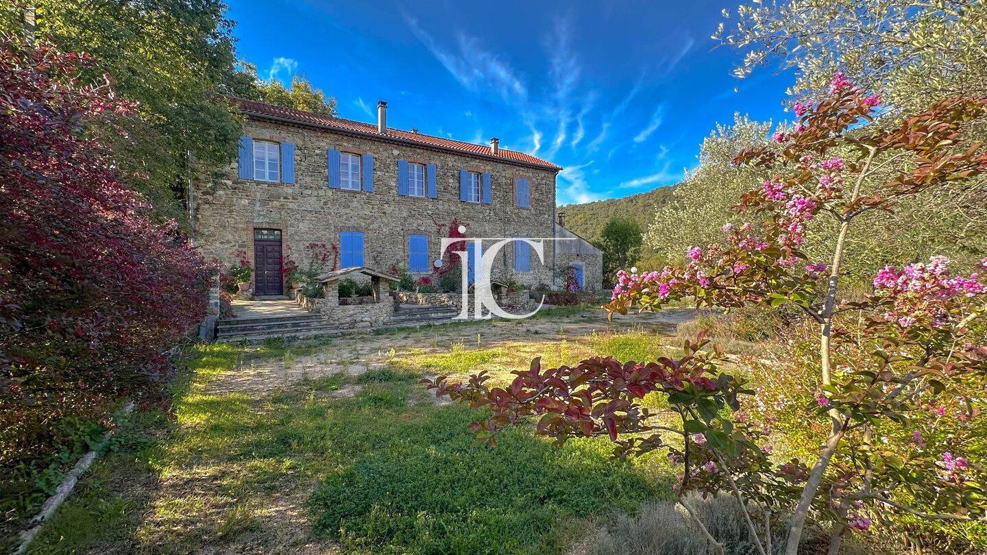 Maison à vendre, 196m², SAINT PAUL LE JEUNE