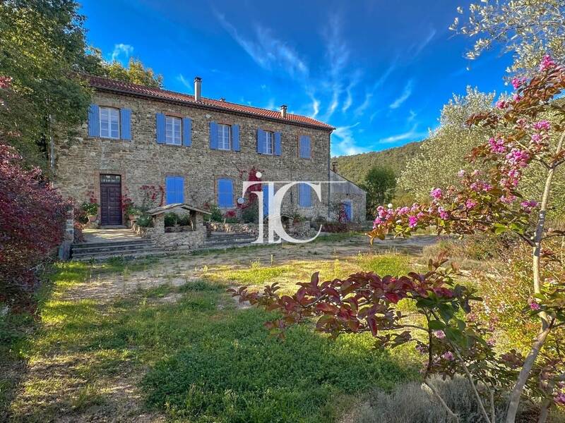 Maison à vendre, 196m², SAINT PAUL LE JEUNE
