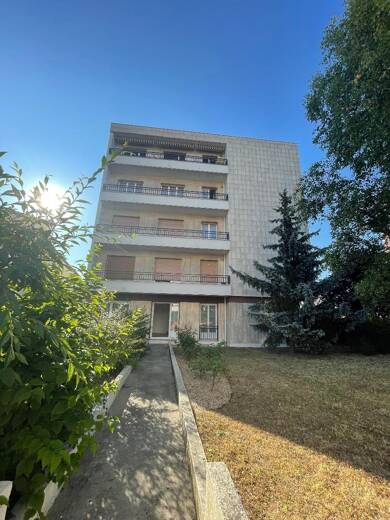 Appartement à louer 2 170 € 5 pièces 4 chambres 109,3 m² RDC/1 Hôtel de Ville Fontenay sous Bois 94120