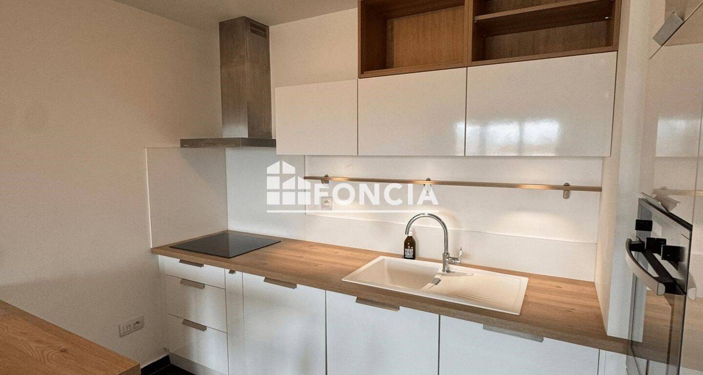 Maison à louer, 46m², LEVALLOIS PERRET
