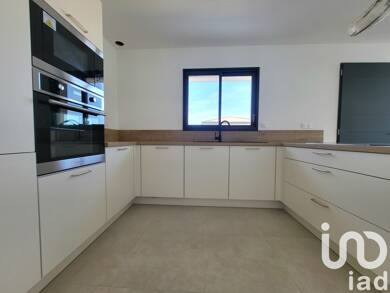Maison de plain-pied à vendre 299 000 € 4 pièces 3 chambres 90 m² Ginestas 11120