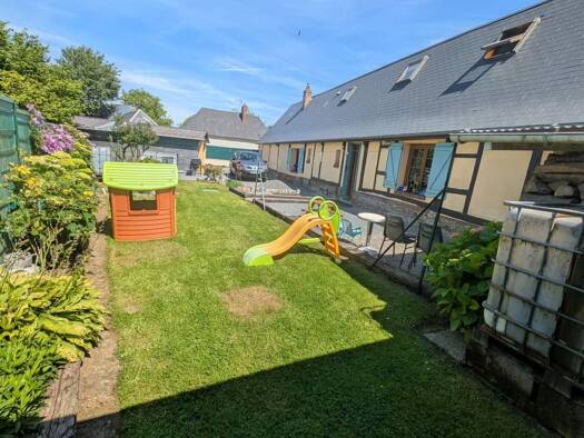 Maison à vendre 159 900 € 4 pièces 3 chambres 97 m² 465 m² de terrain Neufchâtel-en-Bray 76270