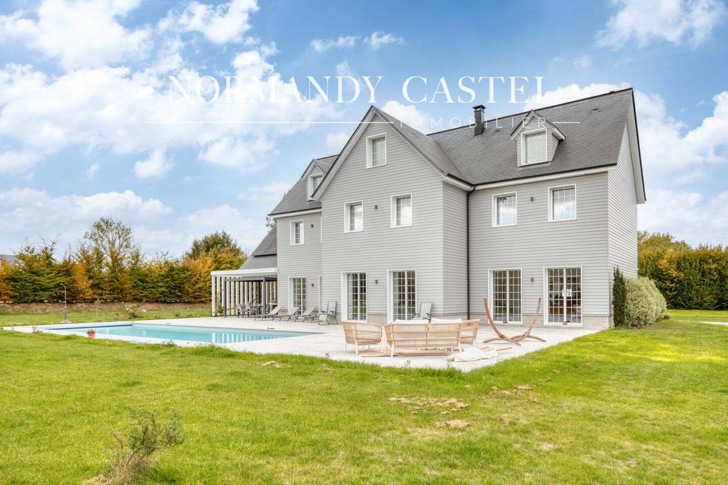 Maison à vendre, 441m², SAINT ETIENNE LA THILLAYE