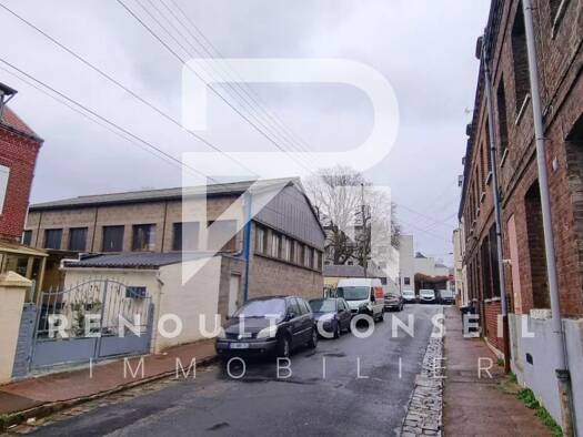 Entrepôt à vendre 169 000 € 241 m² d'espace de stockage Le Petit-Quevilly 76140