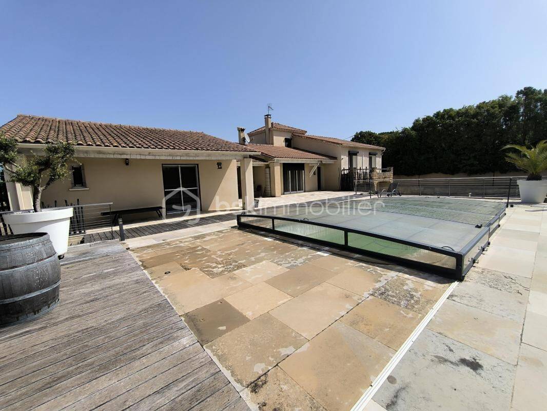 Maison à vendre, 188m², RIBAUTE LES TAVERNES