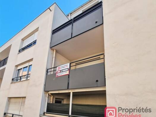 Appartement à vendre 284 000 € 3 pièces 2 chambres 61 m² Étage 1/3 Grandclément Villeurbanne 69100