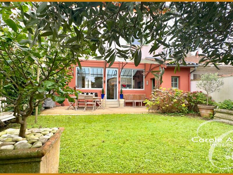 Maison à louer, 234m², BORDEAUX