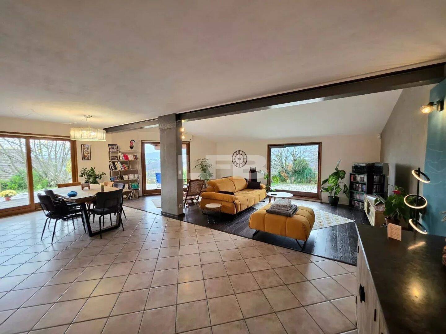 Maison à vendre, 161m², HAUTEVILLE SUR FIER