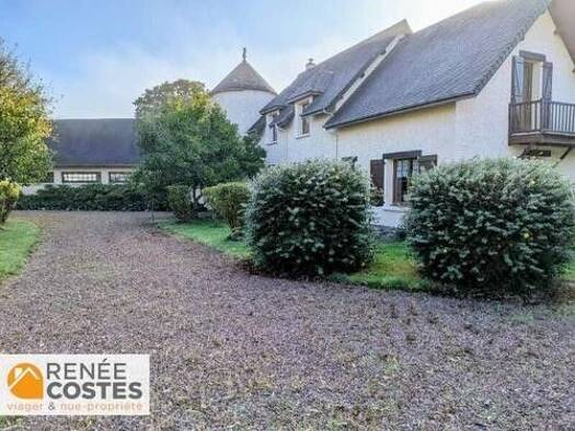 Maison en viager 230 400 € 6 pièces 4 chambres 225 m² 4 142 m² de terrain Le Dézert 50620