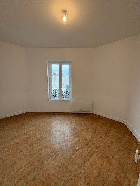 Maison à louer, 19m², CLICHY