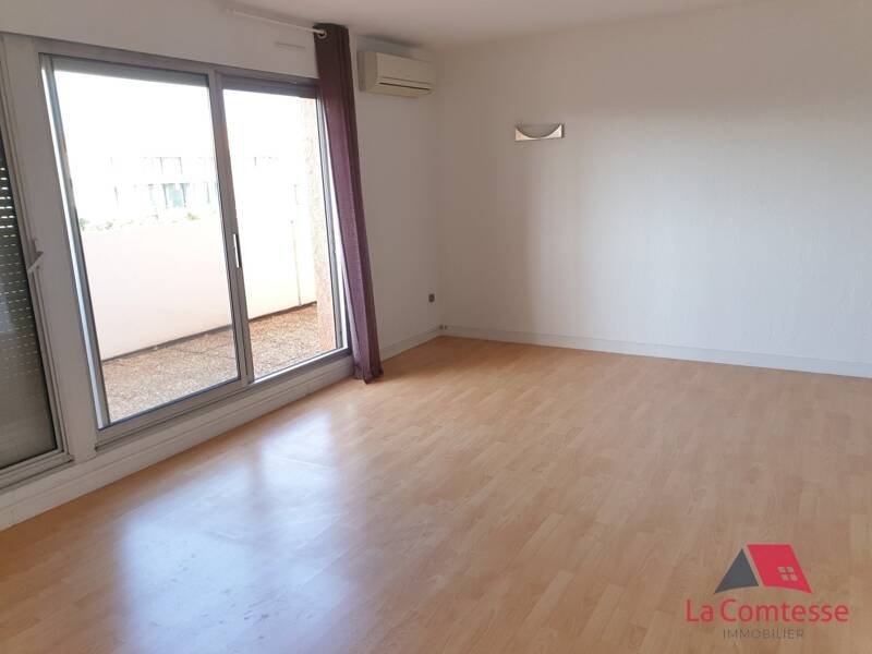 Maison à louer, 66m², MARSEILLE 8E