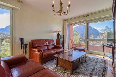 Appartement à vendre 592 000 € 3 pièces 2 chambres 77 m² Étage 2/3 Annecy 74000