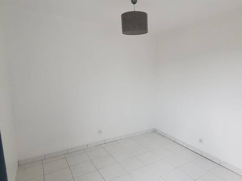 Maison à louer, 21m², LIMOURS