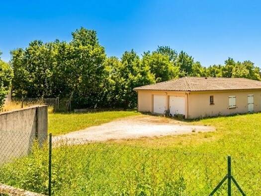 Maison à vendre 234 000 € 5 pièces 4 chambres 128 m² 2 170 m² de terrain Nord Moissac 82200