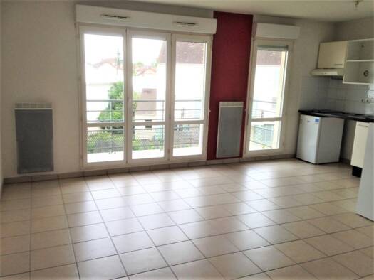 Appartement à louer - logement étudiant 684 € 2 pièces 1 chambre 42 m² 2ème étage Rive de Seine Sud Est Melun 77000