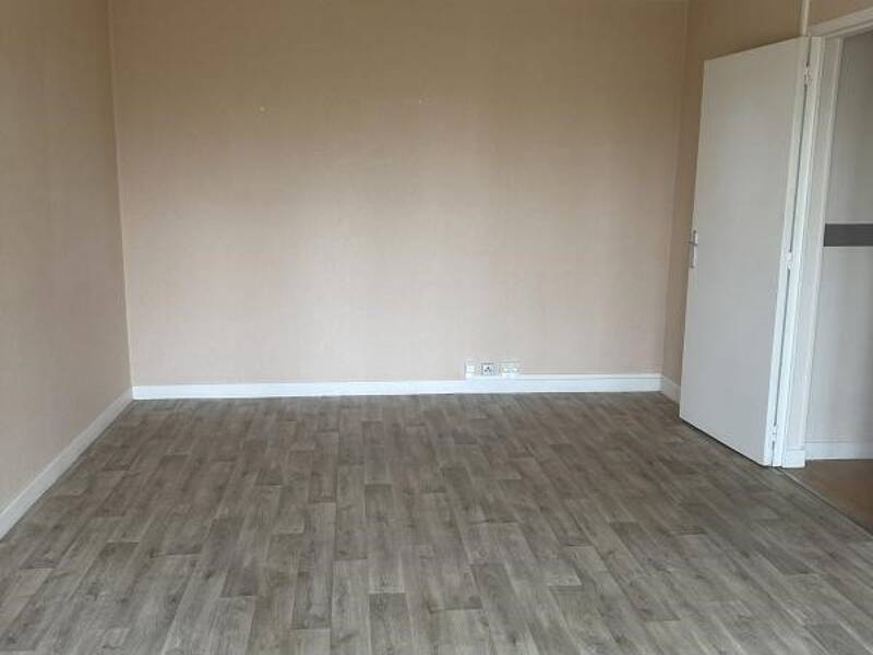 Maison à louer, 74m², BAR SUR AUBE