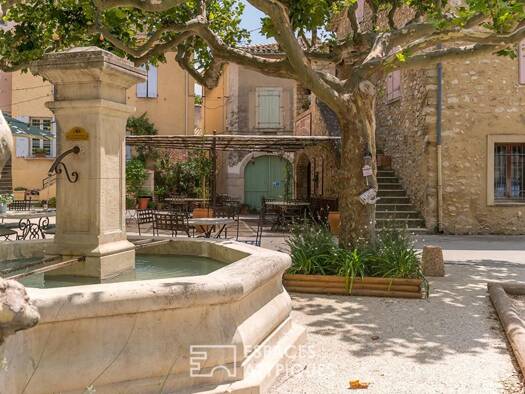 Maison à vendre 350 000 € 7 pièces 3 chambres 160 m² Peripherie Nord Est Sud Est Nyons 26110
