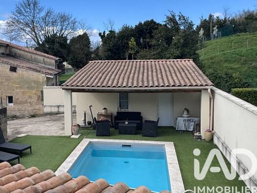 Maison de ville à vendre 379 000 € 6 pièces 5 chambres 228 m² 314 m² de terrain Cubzac-les-Ponts 33240