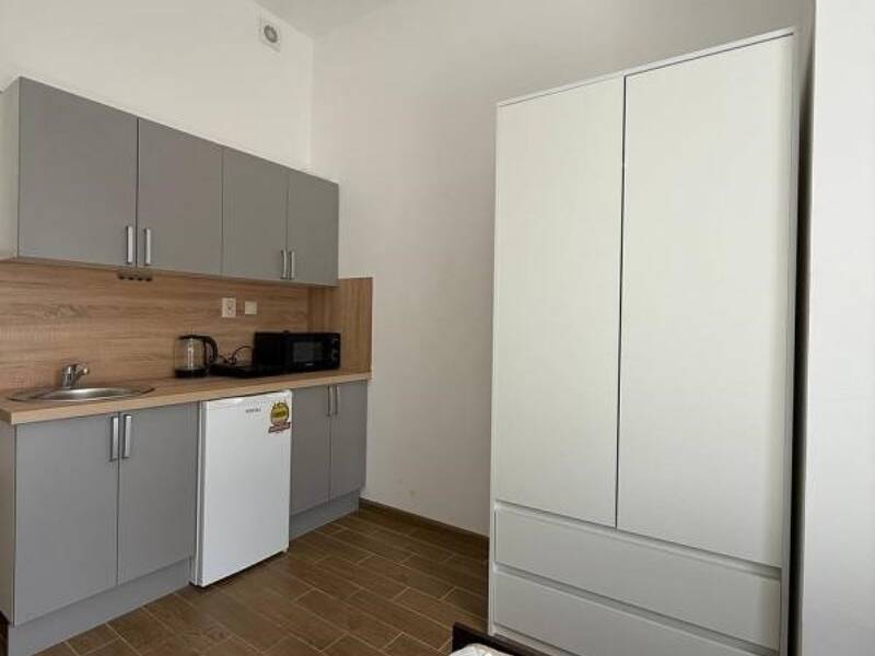 Maison à louer, 16m², PARIS 16E