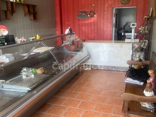 Local commercial à louer 850 € 100 m² de surface de vente Nord Sains-en-Gohelle 62114