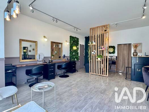 Local commercial à vendre 41 400 € 33 m² de surface de vente Centre Ville Gujan-Mestras 33470