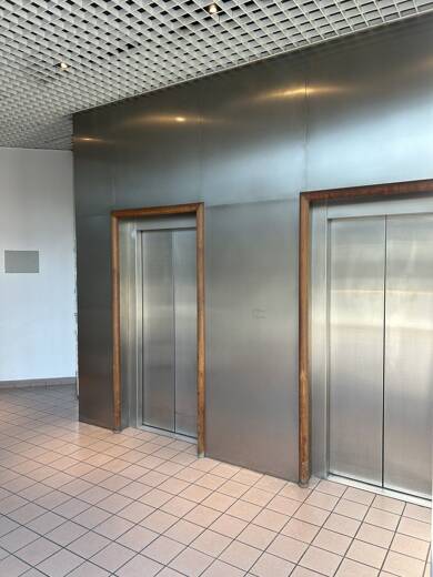 Espace bureau à vendre 495 000 € 400 m² de bureaux Parc-La Boule- Champs Pierreux Nanterre 92000